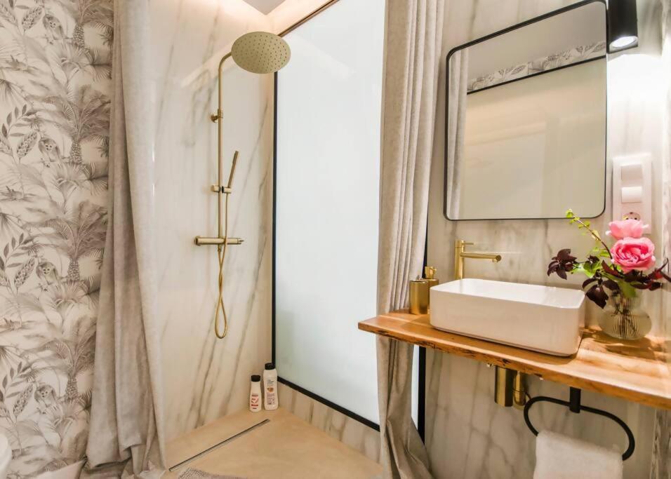 Serrano Retiro Parkplaza De Cibeles Apartment *